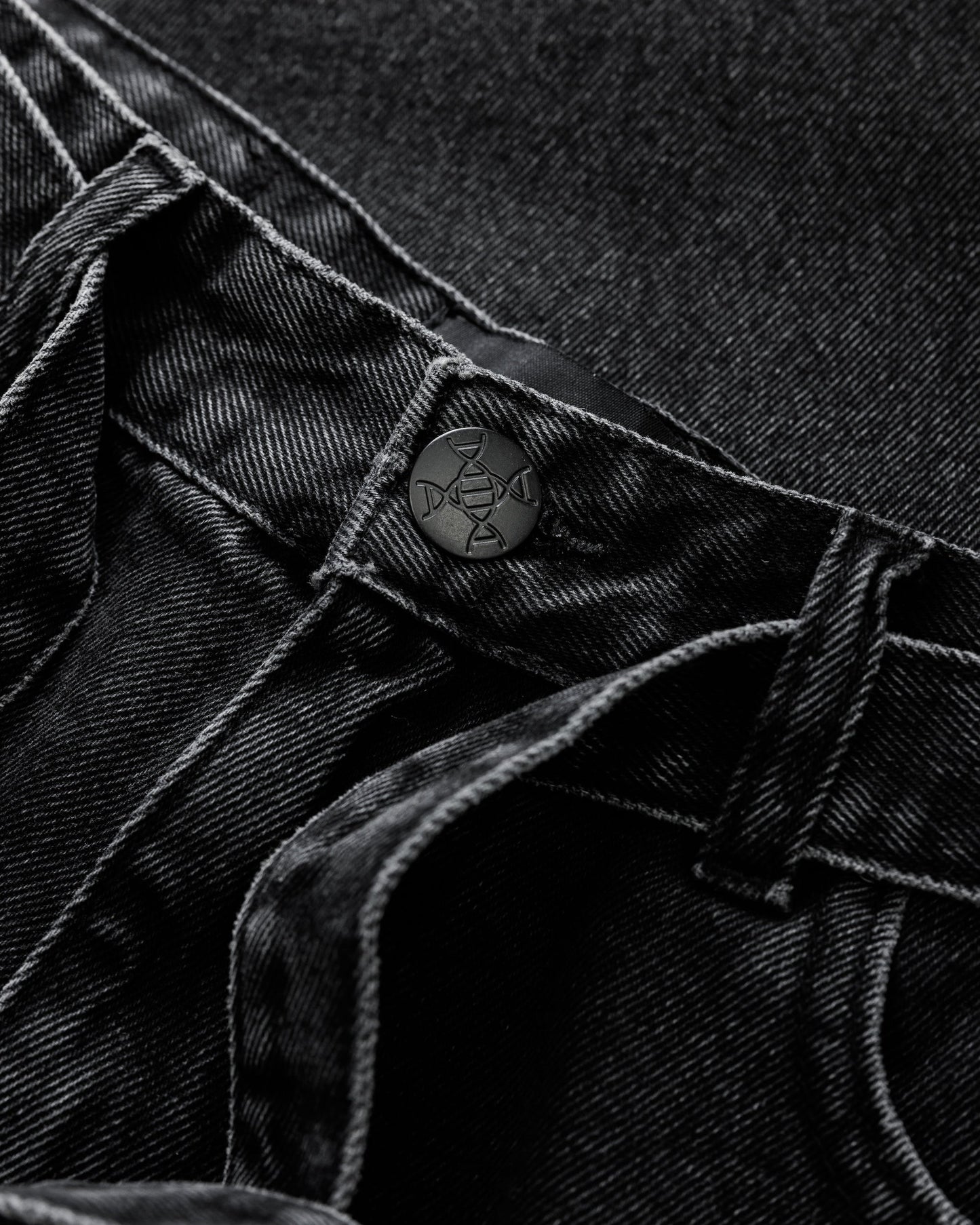 Baggy Washed Denim - Black