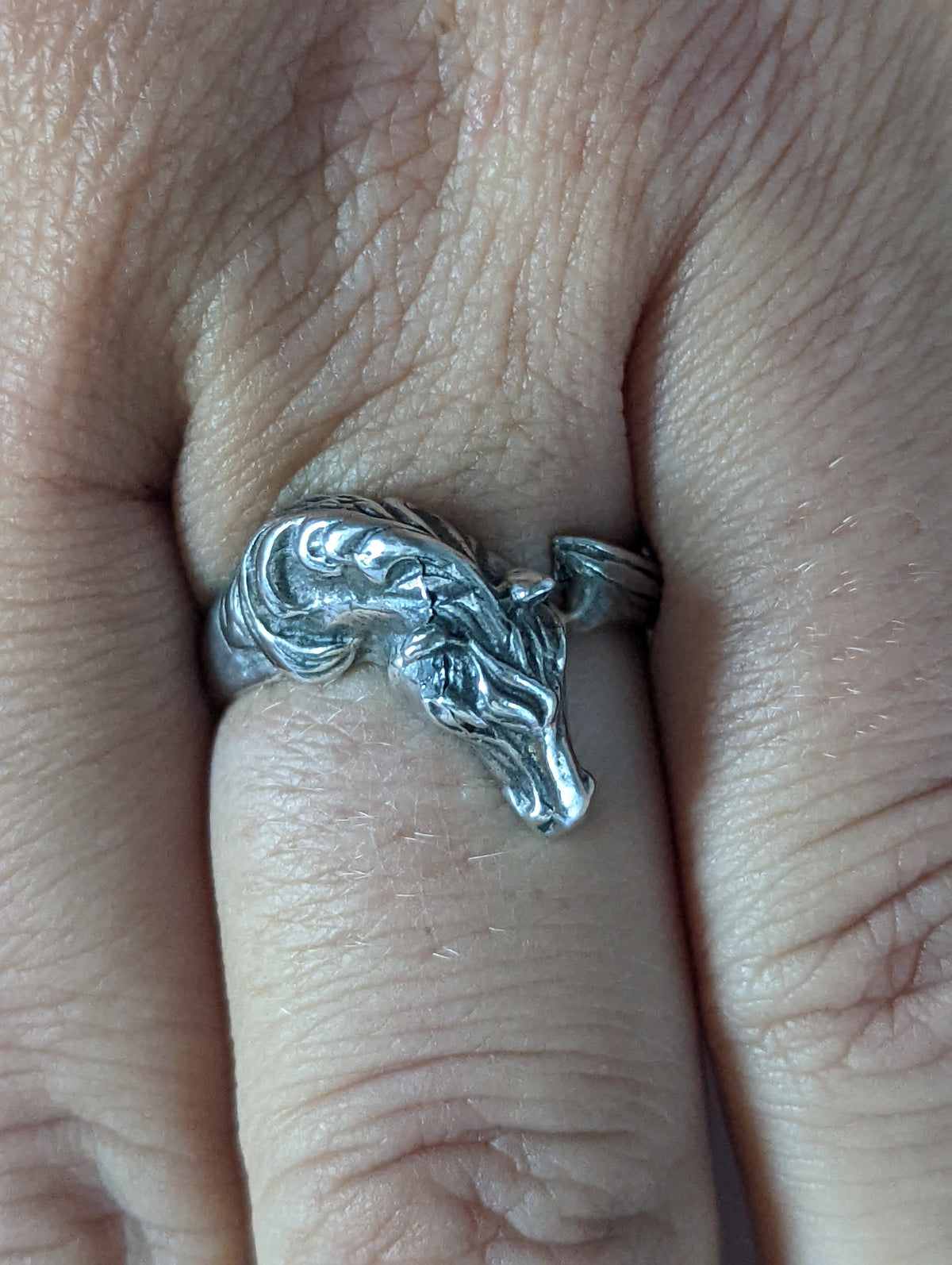 925 Silver Steed Horse Head Ring – Bold Equestrian Statement for Him or Her