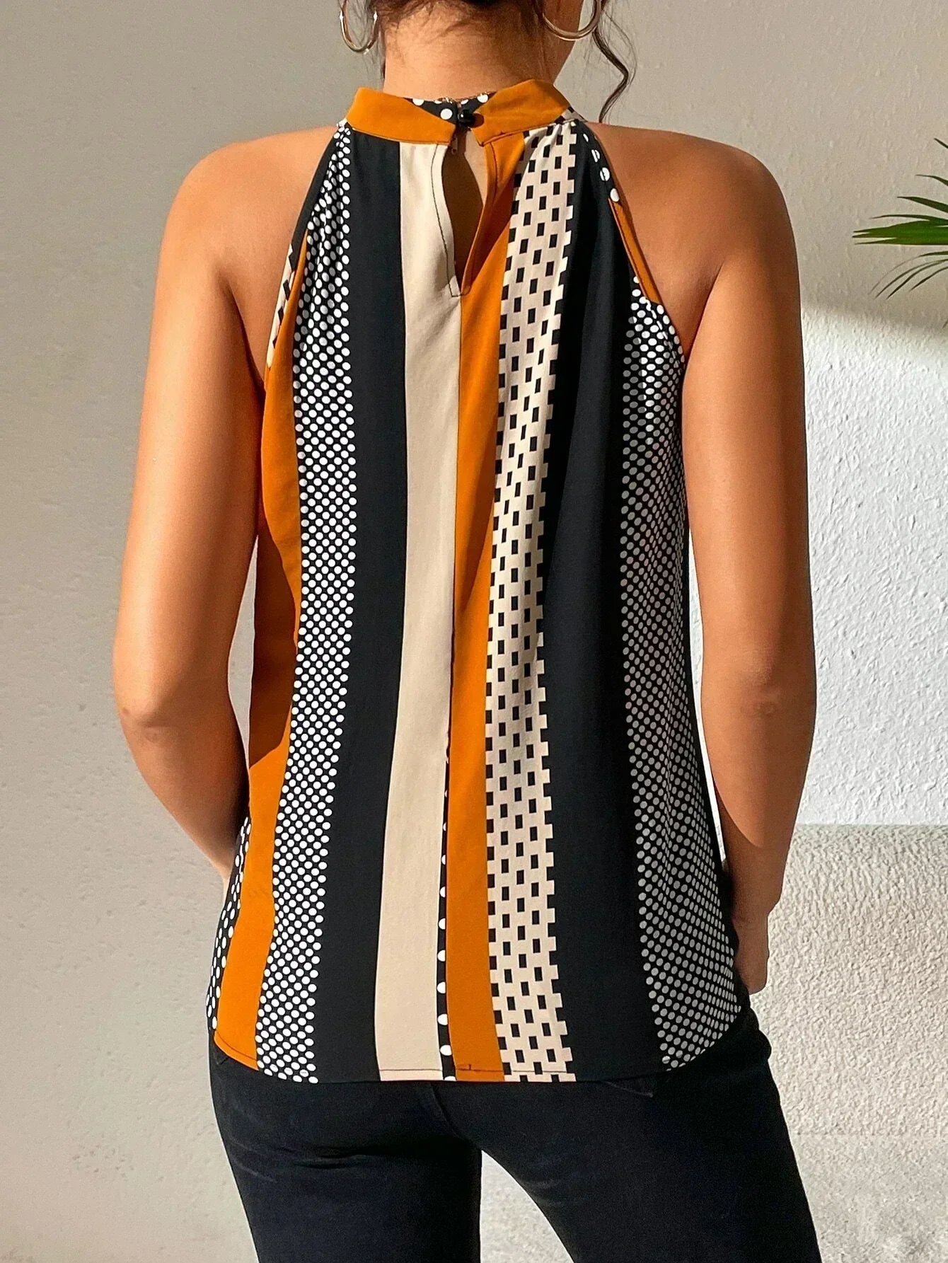 Isla | Retro Chic Halter Top