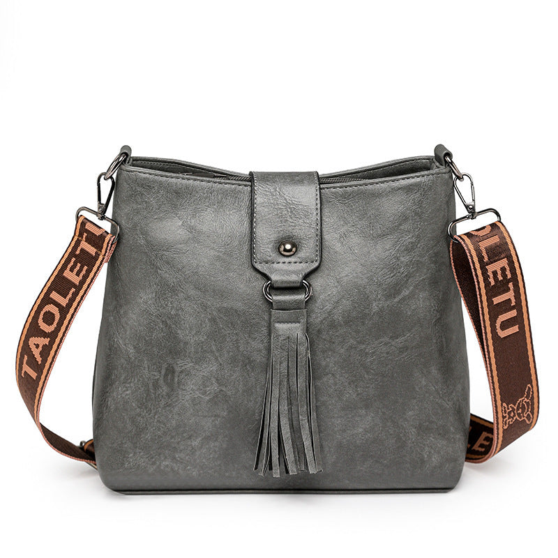 Retro Women's Leisure Bucket Bag Shoulder Messenger Bag