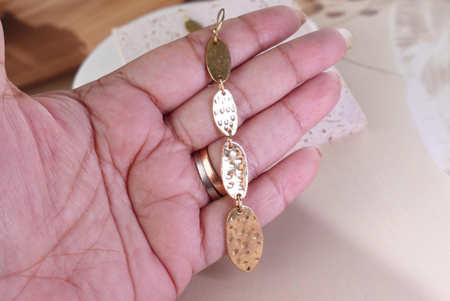 Hammered Gold Disc Necklace and Drop Earrings Set – Textured Oval Link Statement Jewelry
