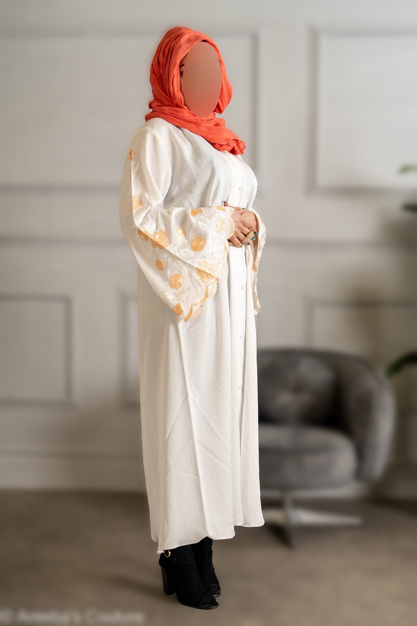 White Abaya with Embroidered Sleeves - High-Quality Fabric & Intricate Embroidery for Elegance and Sophistication ID