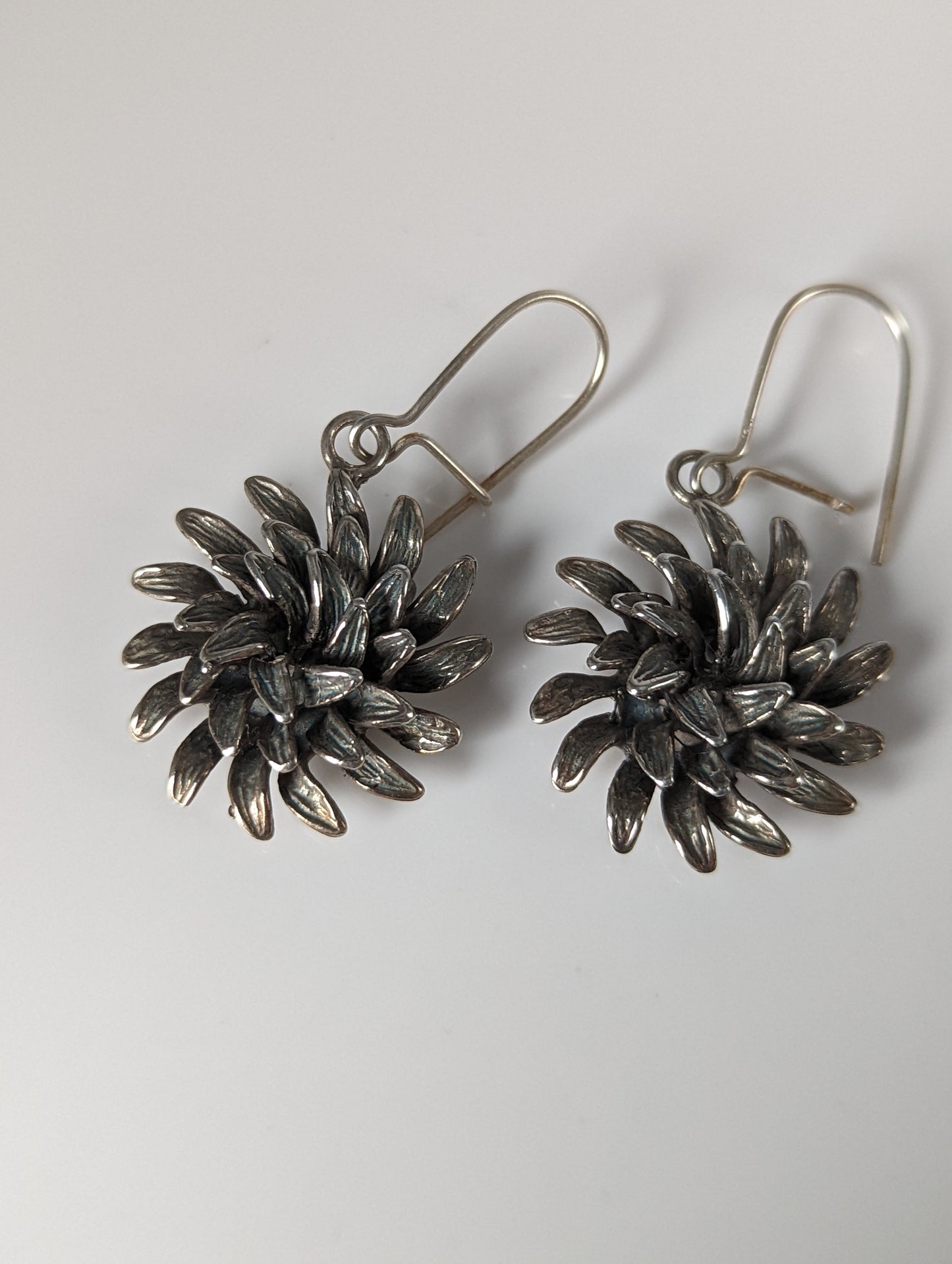 Silver Steed Chrysanthemum Dropped Earrings