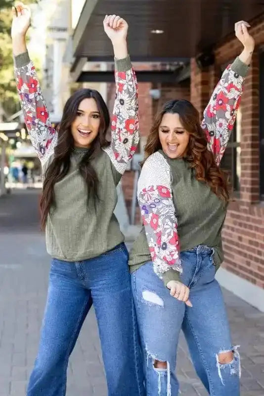 Floral Mosaic Ribbed Blouse