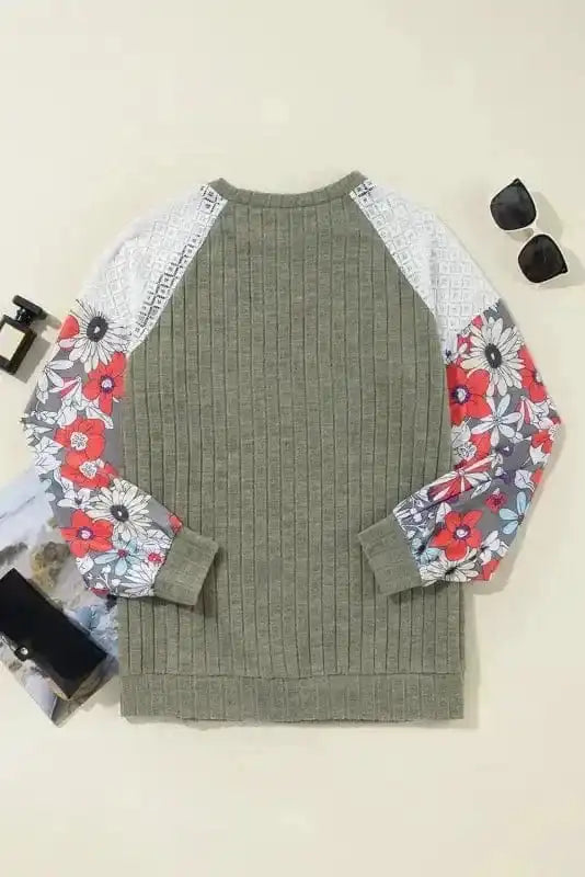 Floral Mosaic Ribbed Blouse
